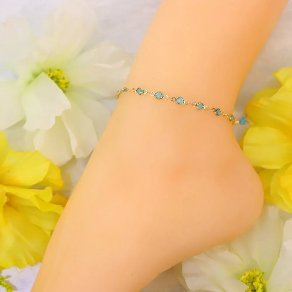 Minimalist Anklet, Sleek & Modern Design, Women’s Fashion, YC110487-A - Picture 2 of 10